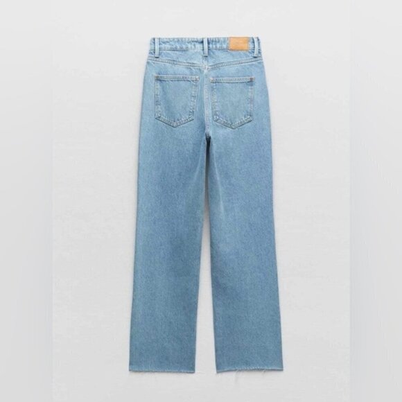 NWOT - Zara, Women's High Rise Straight Leg Jeans - Light Blue. Size: 2 (US). - Picture 13 of 14